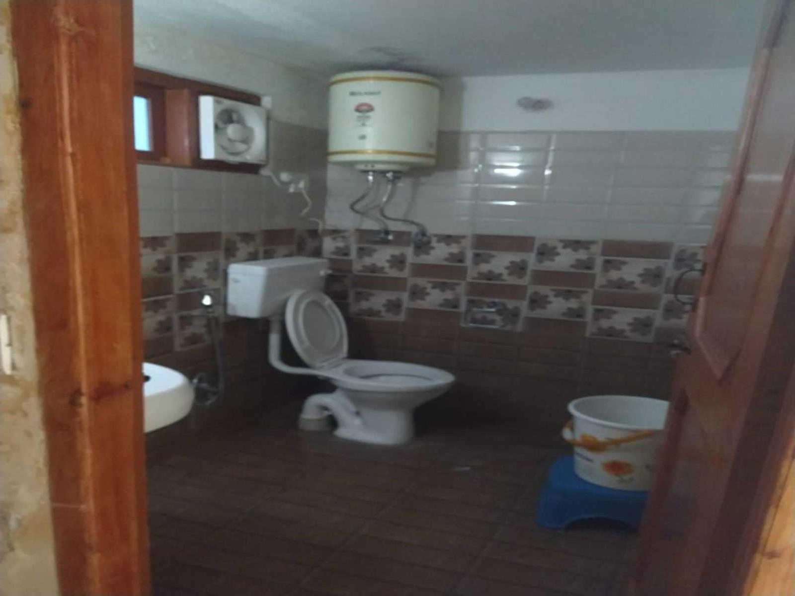Himalayan Palace Hotel Manāli Екстериор снимка